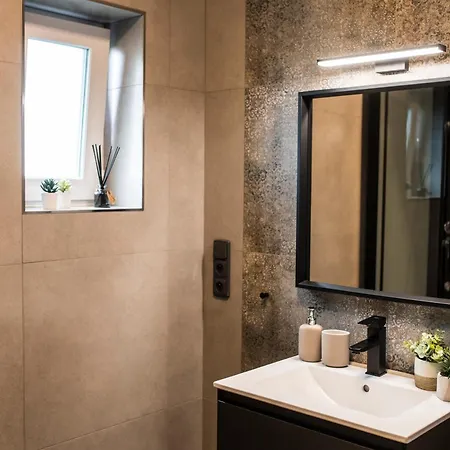 Mfapartments Apartman *